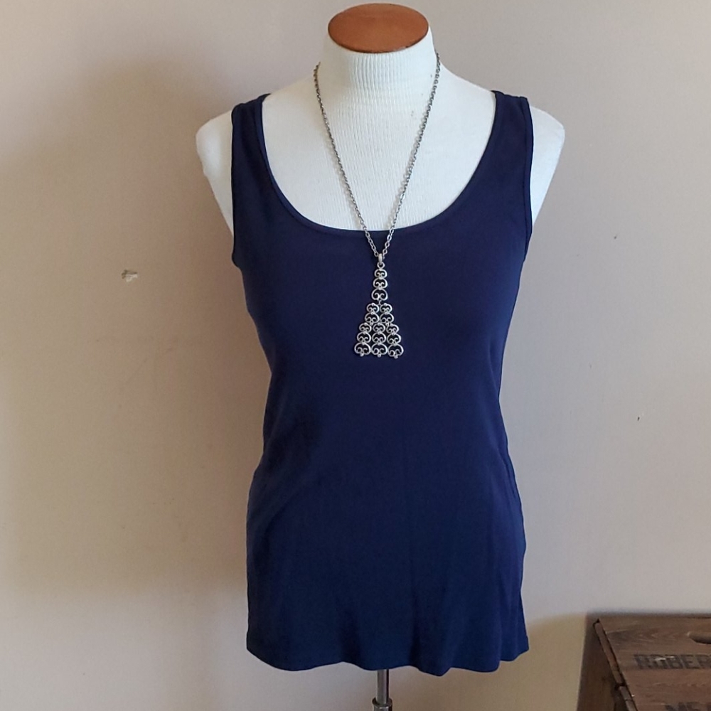 Dressbarn navy tanktop size XL